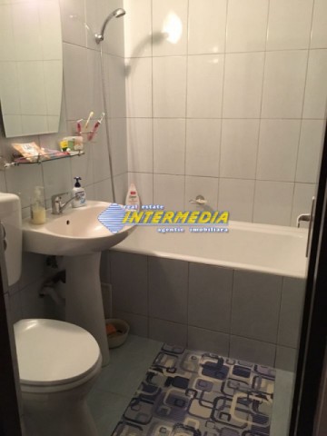 apartament-2-camere-cetate-zona-bulevard-finisat-si-mobilat-10